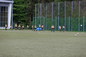 Bild 34 - B-Juniorinnen Pokalfinale SV Henstedt Ulzburg - SG Holstein Sued : 2:0